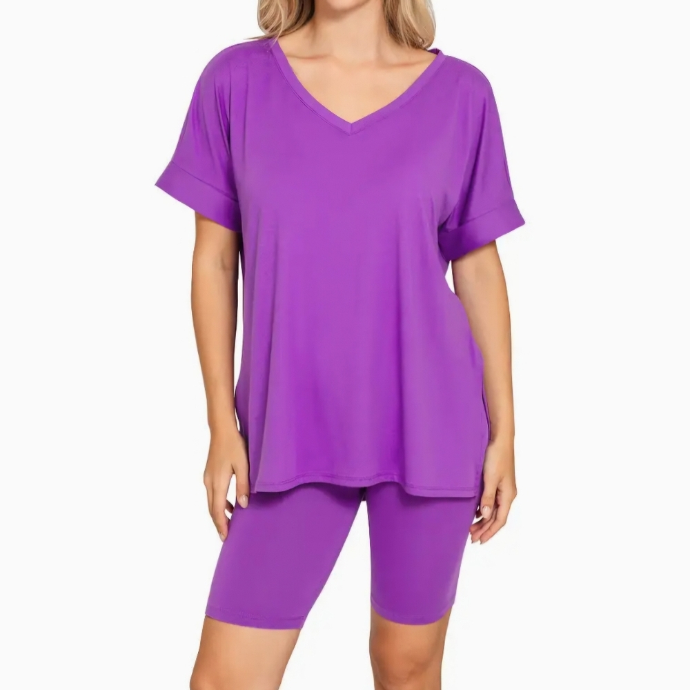 #91782 🛑M,XL Chic & Fabulous V-Neck Top & Biker Shorts 2PC Set